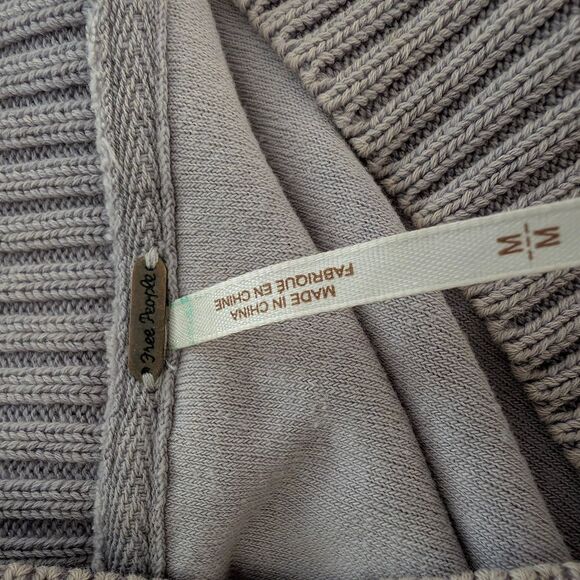 Free People Sweatshirt - Picture 8 of 9